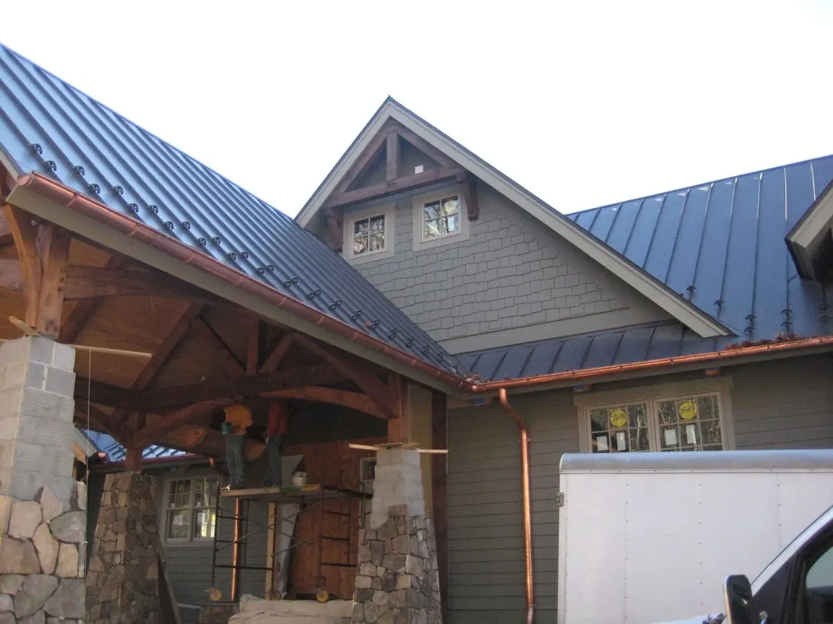 Craftsman Roofing team delivering quality roofing work in Leafmore - Creek Park Hill